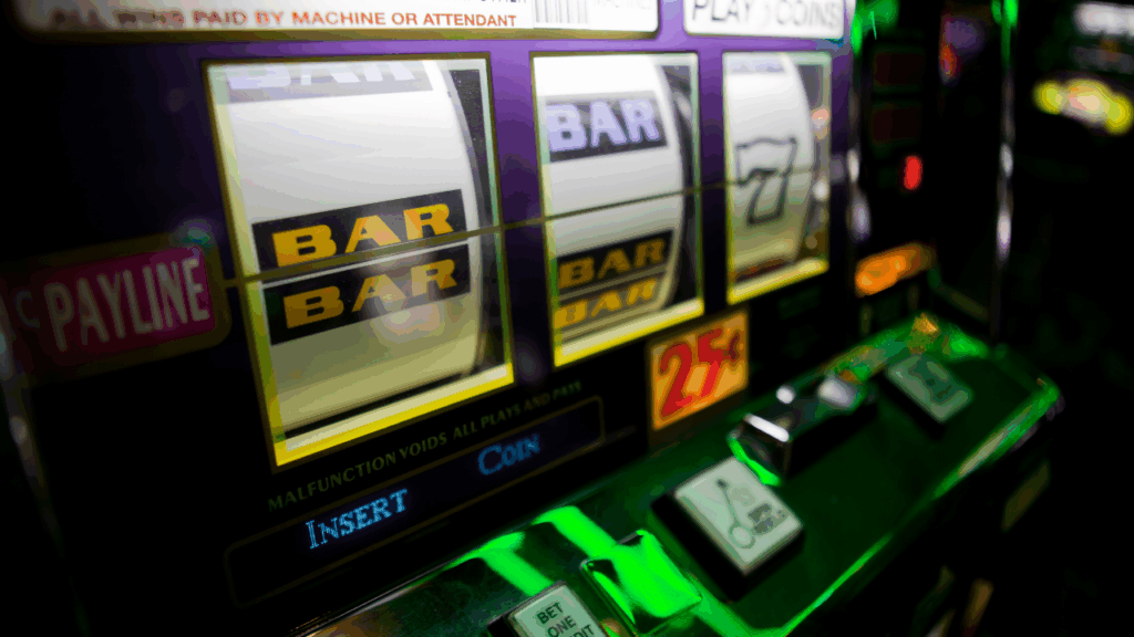 Perbedaan Slot Dengan Volatilitas Tinggi vs Rendah